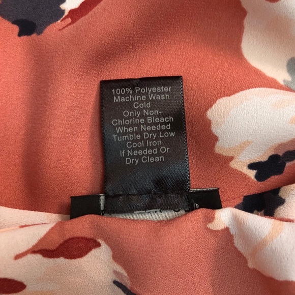 Ann Taylor Floral Blouse - Picture 6 of 6